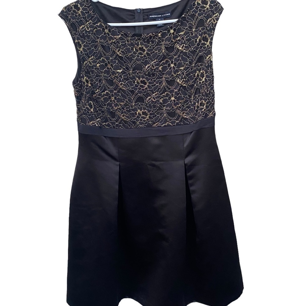 AMERICAN Living sleeveless formal dress size 12.